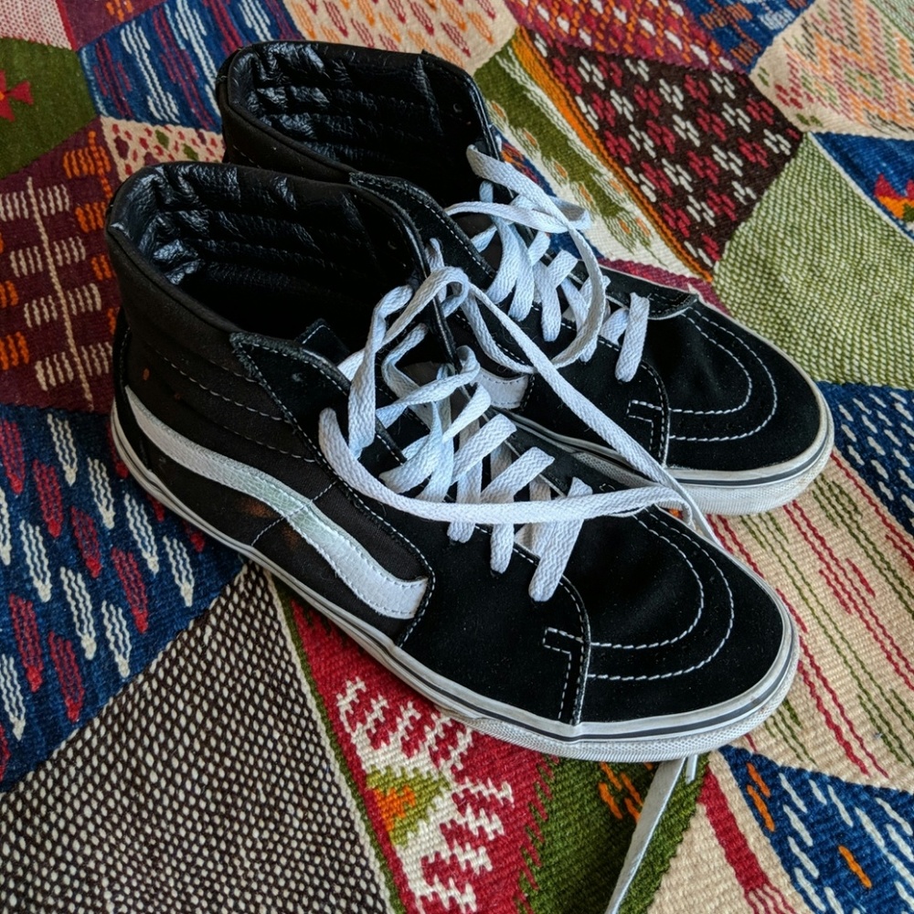 Womens hi-top vans size 8.5